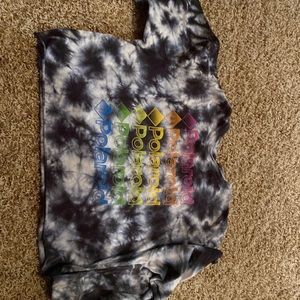 Long sleeve crop top